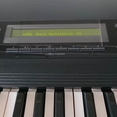 Korg M1 image 3