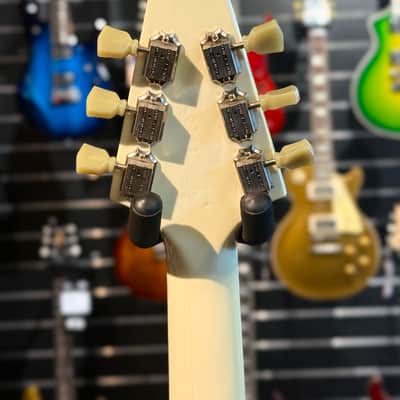 Gibson Flying V 2012 - Classic White image 6