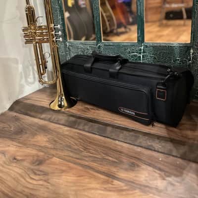 Yamaha Trumpet Ytr 2330 w/  Yamaha Soft Case & Yamaha 11b4 Mouth Piece image 6