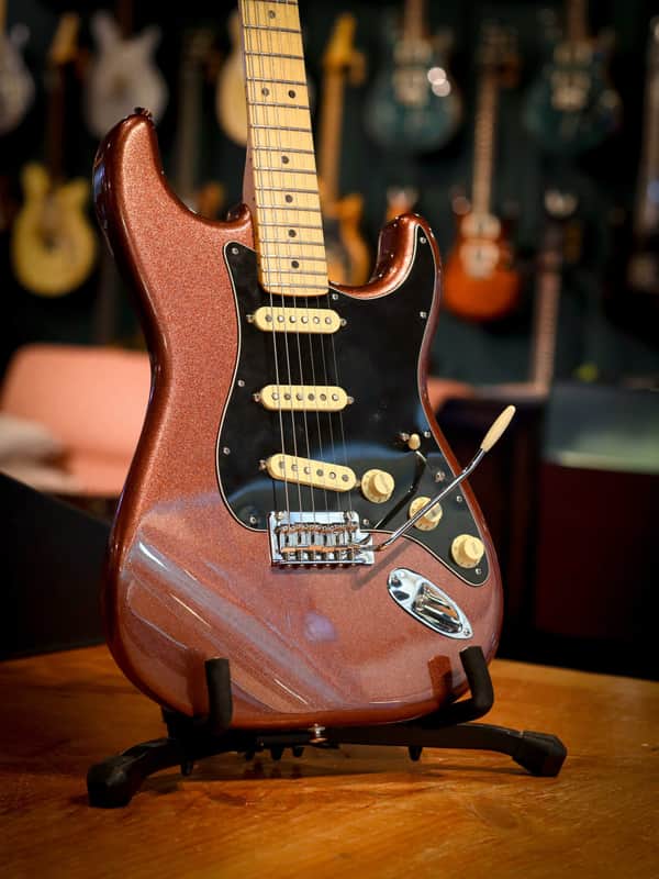 Fender mexico Deluxe Roadhouse ストラトキャスター Fender Deluxe Roadhouse Stratocaster | Reverb Canada