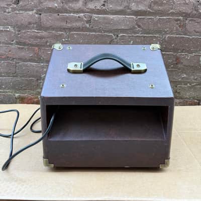 Acoustic A15V 15-Watt Acoustic Instrument/Vocal Combo Amp w/ Chorus – Used image 11