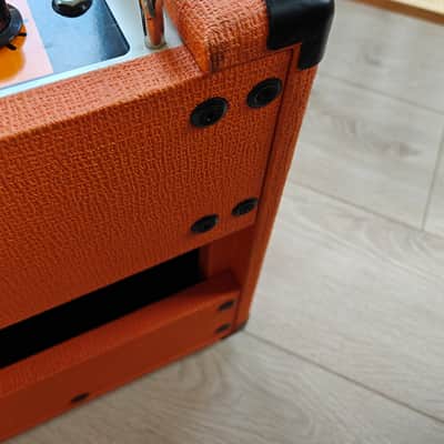 Orange Rocker 15 2-Channel 15-Watt 1x10" Guitar Combo image 4