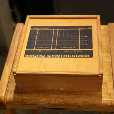 Electro-Harmonix Micro Synthesizer v3 Black (1990s) w/Box - Used image 6
