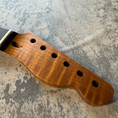 BMC Guitar Neck Tele® Telecaster® 22 Fret Roasted 3AAA Flame Maple With Rosewood Fingerboard Nitro Lacquer Rounded Fret Ends - 9.5 Radius TRMRF22 3A #4 image 3