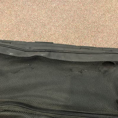 Used Gator 61 Key Keyboard case/bag - GKB-61 image 2