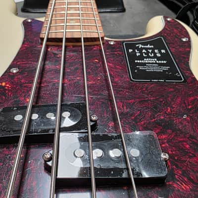 Fender Player Plus Precision PJ Bass BRAND NEW 4-String Active EQ Preamp Precision Jazz PJ Professional Pro Bass Guitar Noiseless Pickups Olympic Pearl White image 5