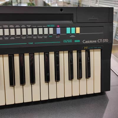 Casio CT-370 Casiotone 49-Key Synthesizer 1980s - Black image 5
