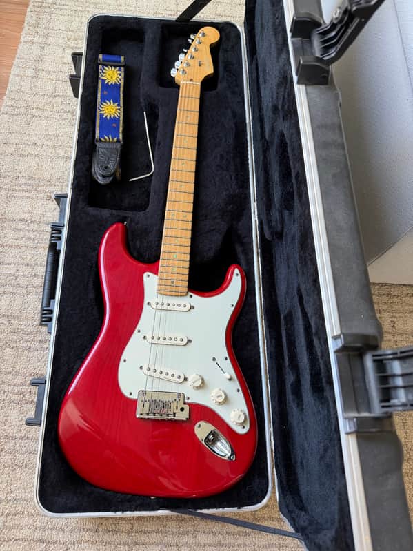 Fender American Deluxe Stratocaster 1999 - 2003 | Reverb