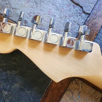 Fender Strat Std MIM SSS 2000 w/bag- blue image 6
