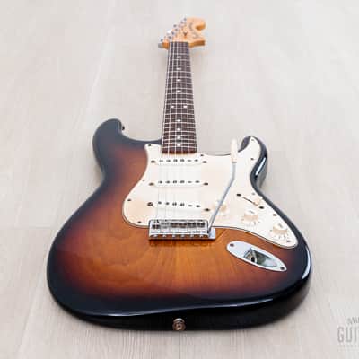 2007 Fender American Vintage ’70s Stratocaster Sunburst, w/ Hangtags, Case image 11