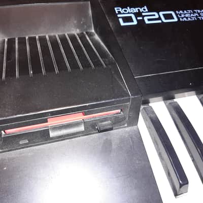 Roland D-20 61-Key Multi-Timbral Linear Synthesizer / Multitrack Sequencer 1988 - 1992 - Black image 4