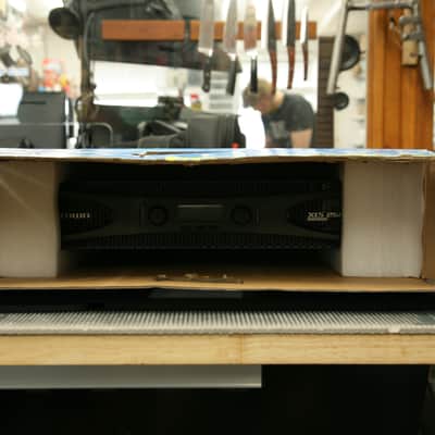 Crown Audio XLS 2502 - Black - Power Amp image 3