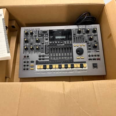Roland MC-505 Groovebox 1998 - 2002 - Gray image 4