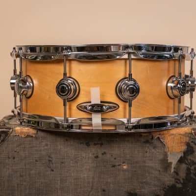 2000s DW Collectors Series 5.5x14 Maple Snare Drum image 5