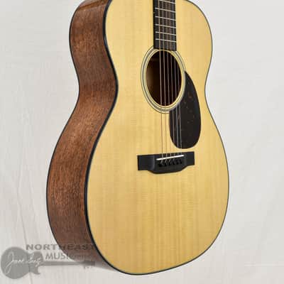 C.F. Martin Custom Shop OM Style 18 Acoustic Guitar (s/n: 3667) image 1