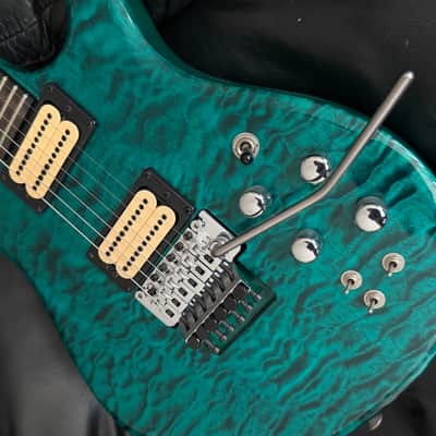 Carvin DC400C in Translucent Green Teal Quilt **Stunning!** image 1