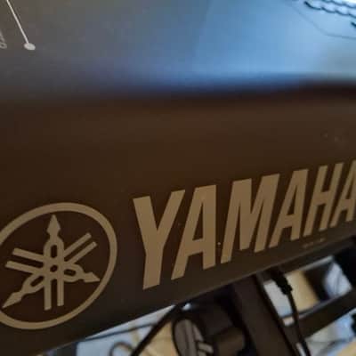 Yamaha MX88 Workstation + original trolley bag image 8