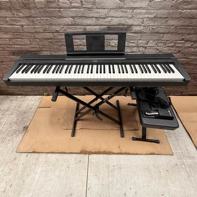 Yamaha P-45 88-Key Digital Piano Bundle – Stand, Bench, Headphones & Pedal – Tested