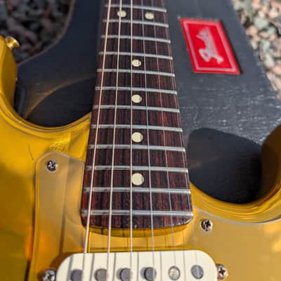 1993 Fender Stratocaster 40th Anniversary Aluminum Anodized Gold Body Limited Edition RARE! image 13