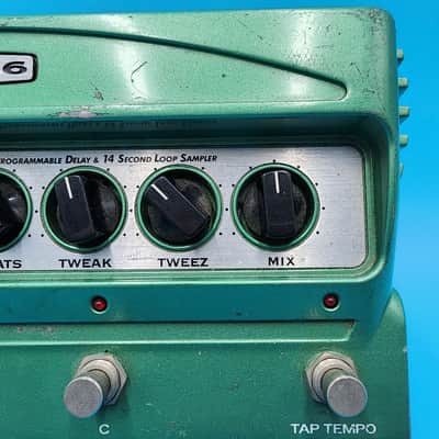 Line 6 DL4 Delay Modeler Guitar Bass Effect Pedal Vintage Delay & Echo Stomp image 4
