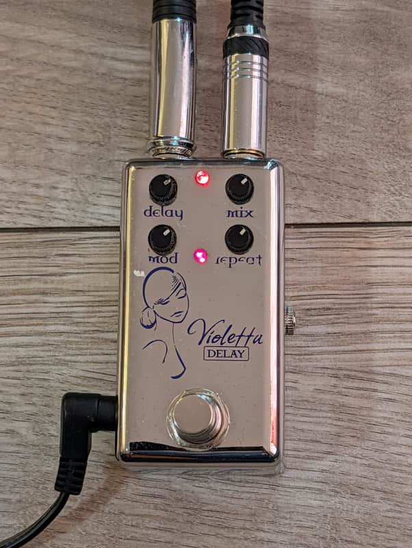 Red Witch Violetta Delay 2014 - Silver image 1