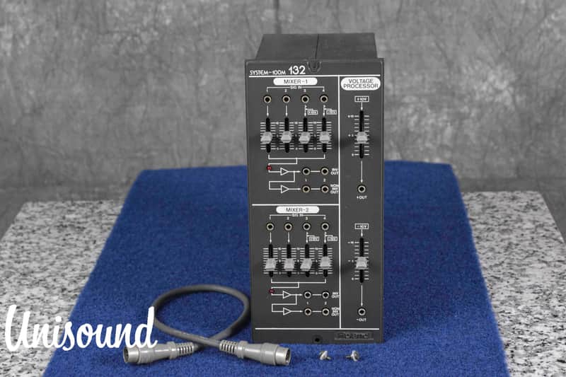 Roland System-100M Model 132 AUDIO MIXER and voltage processor in Very Good++. image 1