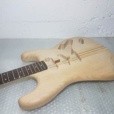 80's NECK THROUGH SWAMP ASH BODY DESIGN STR*T - made in GERMANY image 5