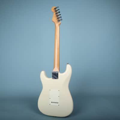 Squier Stratocaster MIJ 1986 Rosewood Fretboard Olympic White image 7