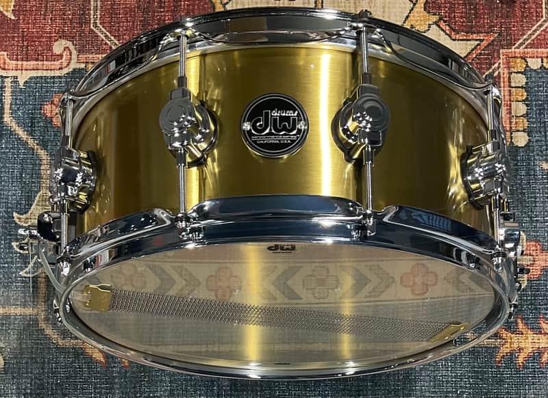 DW Performance Polished Brass Snare Drum 5.5x14 image 1
