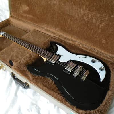 Godin Richmond Empire Black
