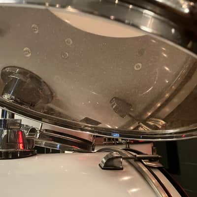 Ludwig Mixed-Era Player Shell Pack White Cortex 22/12/13/16 B/O Badge image 5