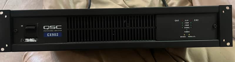 QSC CX902 2-Channel Power Amplifier 2010s - Black image 1