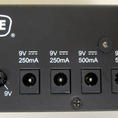 Used Truetone 1 SPOT Pro CS12 Isolated Pedalboard Power Supply W/ Cables VGC image 13