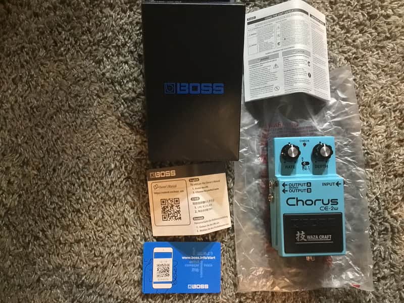 Boss Boss CE-2W Waza Craft Chorus Pedal 2024 - White