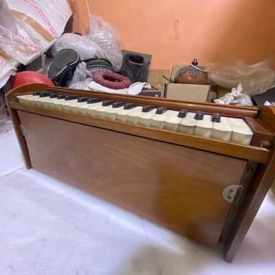 Dalsetina harmonium 45 years old, teack wood travel size image 9