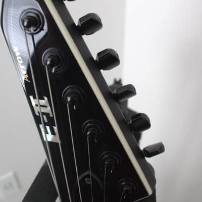 ESP E-II Arrow NT Black 2023 with Case image 5