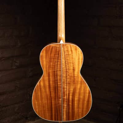 Martin Custom Shop M-28; Exceptionally Broad Figured Koa (New) image 2