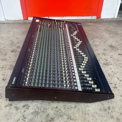 Yamaha MG32/14FX 32 Channel Mixing Console image 8
