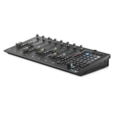 iCon Pro Audio P1-M DAW Control Surface Bundle with D4T Display image 3