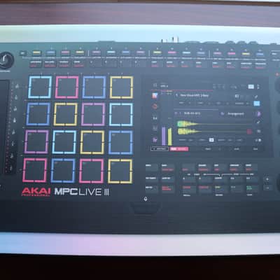 Akai MPC Live III Standalone Sampler - Black image 9