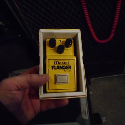 Maxon FL-301 Flanger 1980s - Yellow image 3