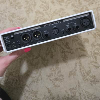 TC Helicon VoiceLive Play GTX 2012 - 2014 - White image 3