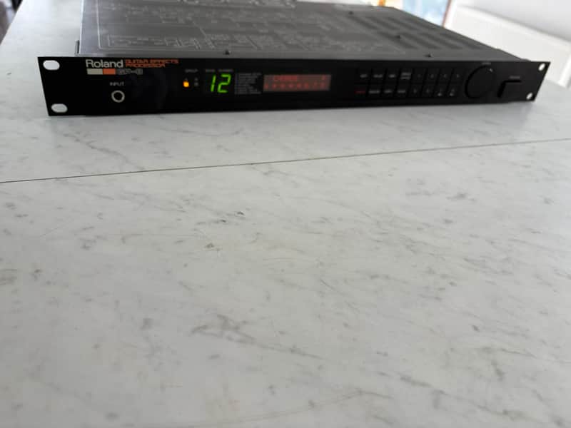 Immagine Roland GP-8 1987 - 1989 - Black - 1