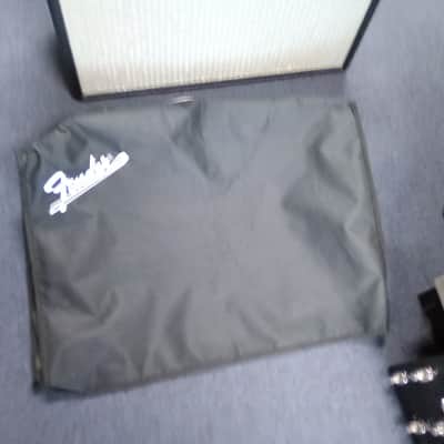 Fender Deluxe Reverb tube amp image 5