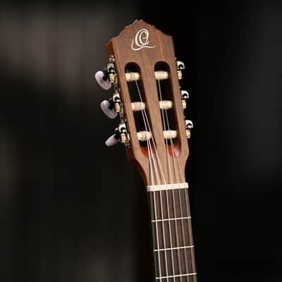 Ortega R122-3/4 Family Series Cedar Top Mahogany Neck 3/4-Size Nylon 6-String Classical Acoustic Guitar w/Gig Bag image 23