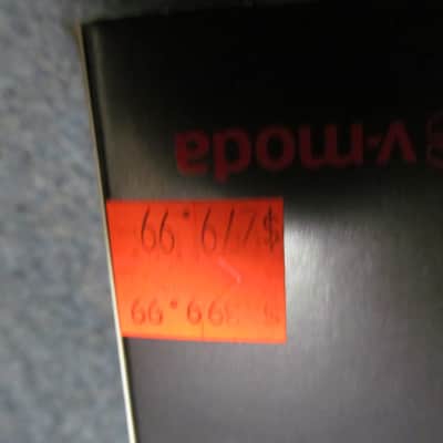 V-Moda Crossfade 2 Limited-edition Wireless Headphone Rolling Stones Classic Licks *BRAND NEW!! image 3