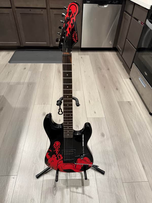 Fireball whiskey Stratocaster Strat 2010 - Black image 1