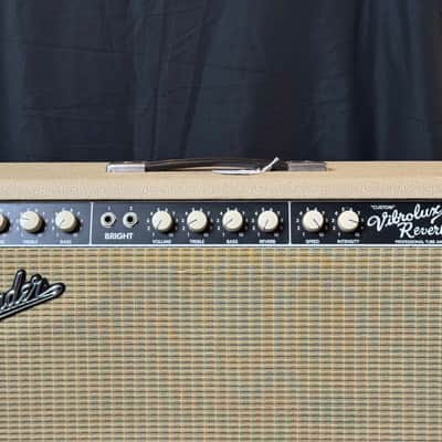 "Custom" Vibrolux Reverb 40-Watt 2x10" Guitar Combo image 4