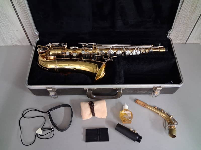 Selmer Bundy Alto Saxophone - Used image 1