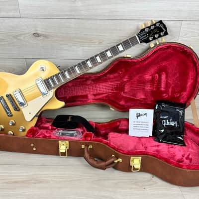 Gibson Les Paul Deluxe 70s Electric Guitar - Goldtop image 3